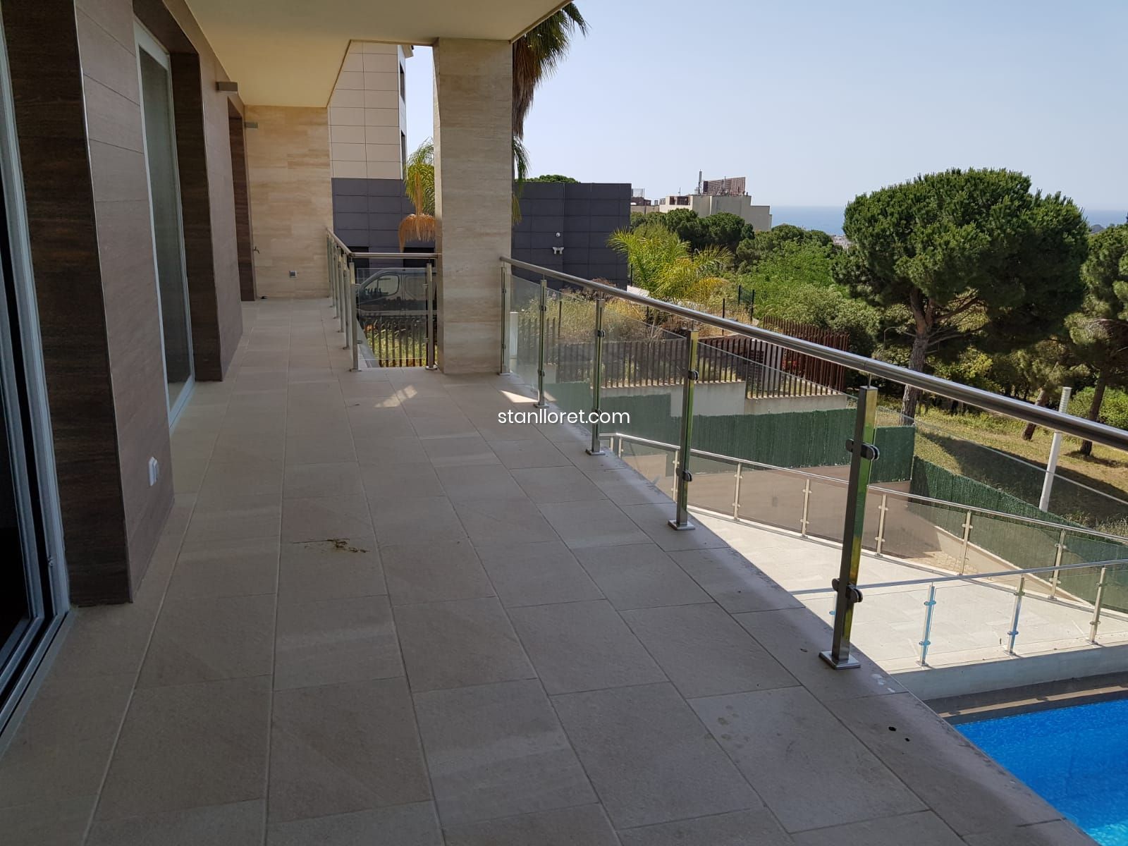Villa a Lloret de Mar, Girona, Spagna 4 camere da letto, 346 mq. N° 104044
