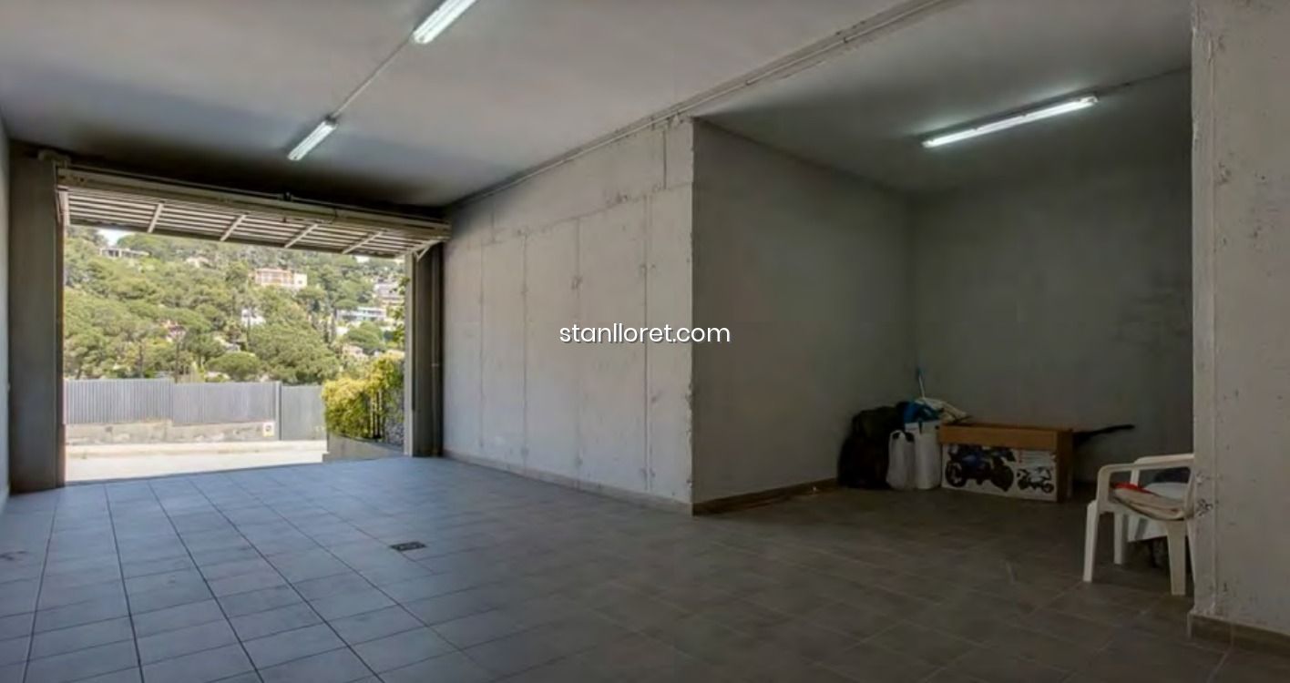 Villa in Blanes, Girona, Spanien 4 Schlafzimmer, 412 m2 Nr. 104045