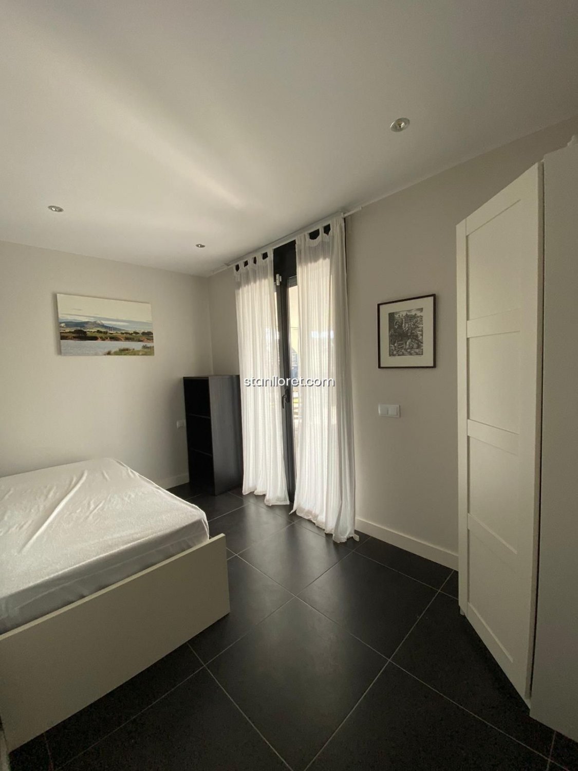 Villa a Girona, Spagna 5 camere da letto, 340 mq. N° 104043