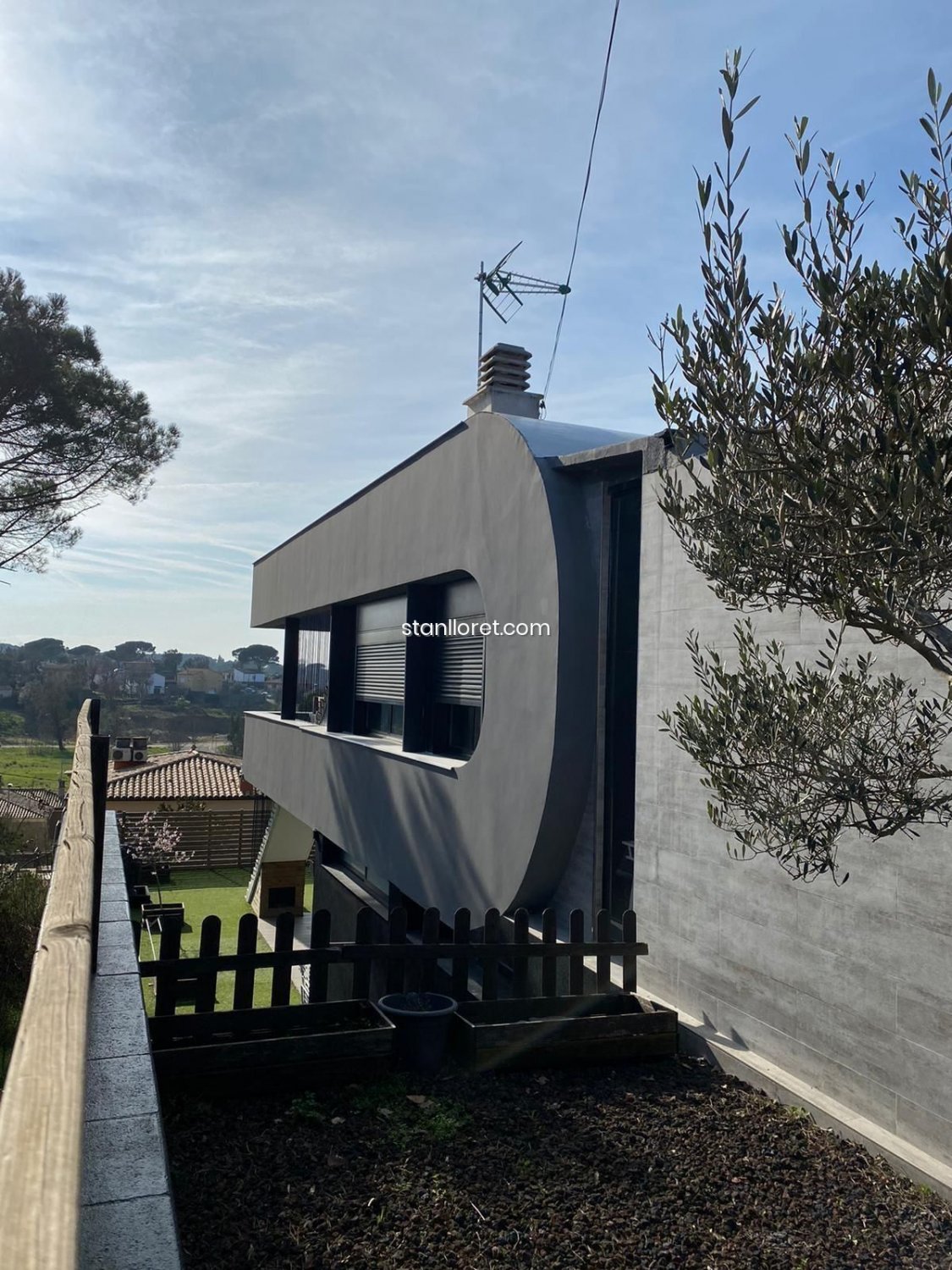 Villa a Girona, Spagna 5 camere da letto, 340 mq. N° 104043