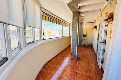 Продажа квартиры в Торревьеха, Аликанте, Испания 3 спальни, 78м2 №117794 - фото 13