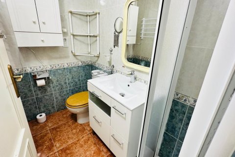 Продажа квартиры в Торревьеха, Аликанте, Испания 3 спальни, 78м2 №117794 - фото 23