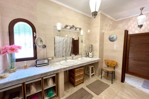 Villa in vendita Alicante, Spagna 4 camere da letto, 184 mq. N° 117796 - foto 24