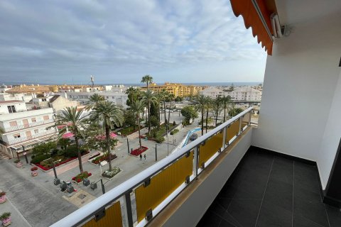 Apartment for sale Cortes (San Pedro De Alcantara), Malaga, Spain 3 bedrooms, 186 sq.m. No. 109721 - photo 6