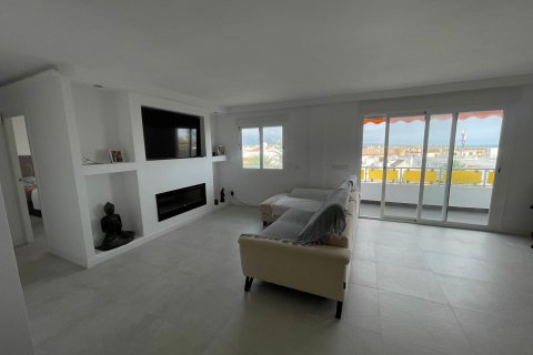 Apartment for sale Cortes (San Pedro De Alcantara), Malaga, Spain 3 bedrooms, 186 sq.m. No. 109721 - photo 14