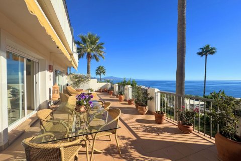Dúplex en venta Casares, Málaga, España 4 dormitorios, 270 m2 No. 109698 - foto 1