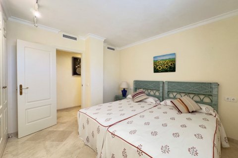 Dúplex en venta Casares, Málaga, España 4 dormitorios, 270 m2 No. 109698 - foto 15