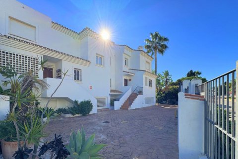 Dúplex en venta Casares, Málaga, España 4 dormitorios, 270 m2 No. 109698 - foto 4