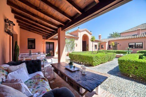 Hus till salu Marbella, Malaga, Spanien 11 sovrum, 1305 kvm. Nr. 22451 - foto 6
