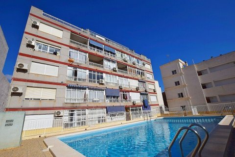 Townhouse for sale Nueva Torrevieja, Alicante, Spain 7 bedrooms, 246 sq.m. No. 111442 - photo 2