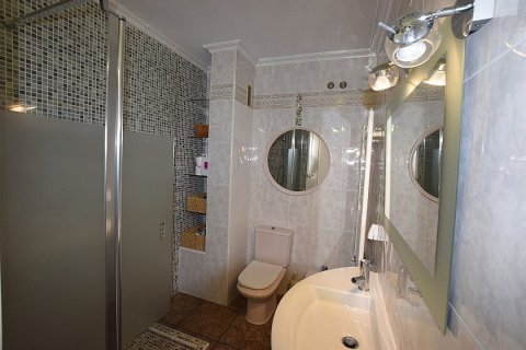 Townhouse for sale Nueva Torrevieja, Alicante, Spain 7 bedrooms, 246 sq.m. No. 111442 - photo 24