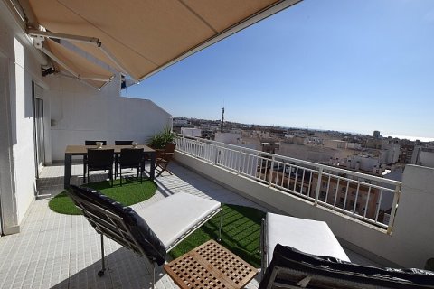 Townhouse for sale Nueva Torrevieja, Alicante, Spain 7 bedrooms, 246 sq.m. No. 111442 - photo 3