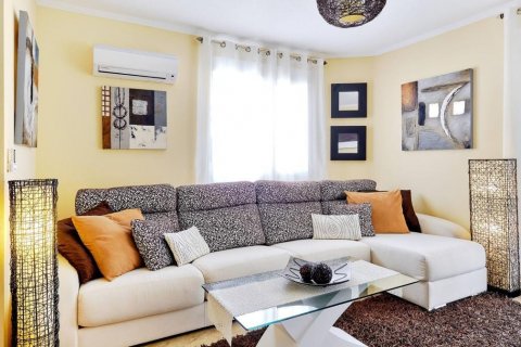 Apartment for sale Dehesa De Campoamor, Alicante, Spain 3 bedrooms, 100 sq.m. No. 118818 - photo 4