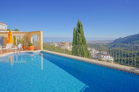 Villa à vendre Pego, Alicante, Espagne, 5 chambres, 256 m2 No. 100755 - photo 2