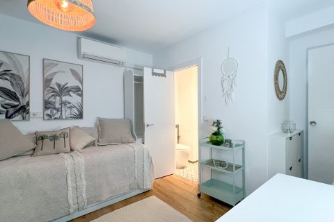 Продажа виллы Пальма-де-Майорка, Майорка, Испания 8 спален, 271м2 №111842 - фото 15