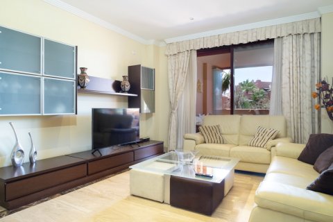 Apartment à louer Malaga, Espagne, 3 chambres, 130 m2 No. 106276 - photo 11