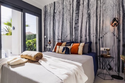 Продажа виллы Торревьеха, Аликанте, Испания 1 спальня, 200м2 №58980 - фото 23