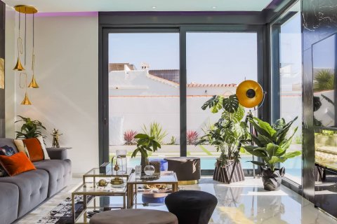 Продажа виллы Торревьеха, Аликанте, Испания 1 спальня, 200м2 №58980 - фото 4