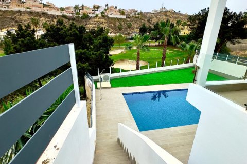 Villa till salu Alicante, Spanien 4 sovrum, 186 kvm. Nr. 112196 - foto 17