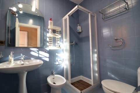 Villa for sale Cabo Roig, Alicante, Spain 5 bedrooms, 227 sq.m. No. 113921 - photo 26