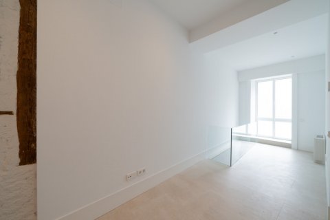 Appartamento in vendita Madrid, Spagna 5 camere da letto, 313 mq. N° 113450 - foto 12