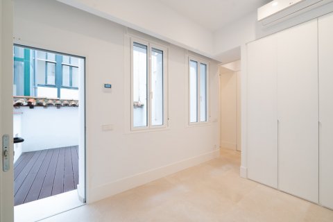 Appartamento in vendita Madrid, Spagna 5 camere da letto, 313 mq. N° 113450 - foto 16