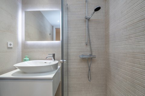 Wohnung zum Verkauf Madrid, Spanien 2 Schlafzimmer, 95.5 m2 Nr. 113451 - Foto 28