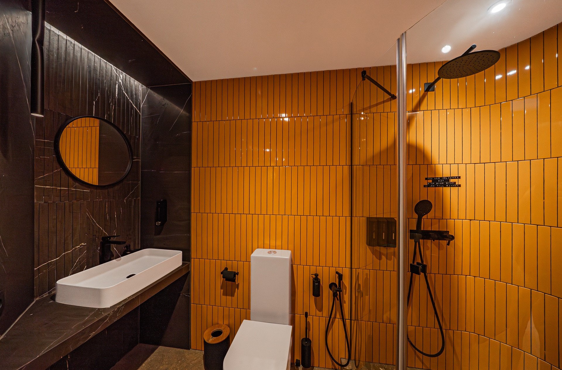 Huvila San Pedro de Alcantara, Malaga, Espanja 10 makuuhuonetta, 1303 m2 No. 113461