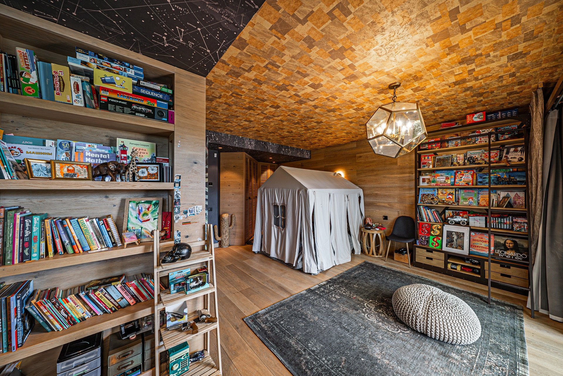 Huvila San Pedro de Alcantara, Malaga, Espanja 10 makuuhuonetta, 1303 m2 No. 113461