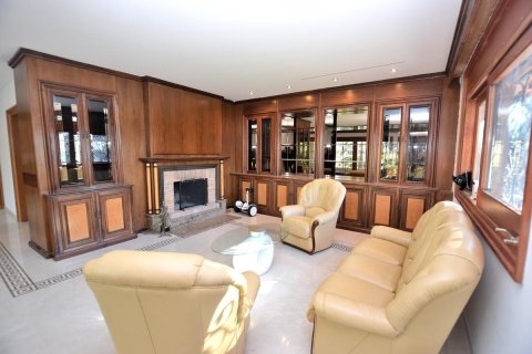 Продажа дома Салоу, Таррагона, Испания 6 спален, 468м2 №23013 - фото 14