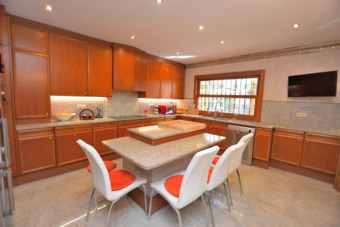 Продажа дома Салоу, Таррагона, Испания 6 спален, 468м2 №23013 - фото 20