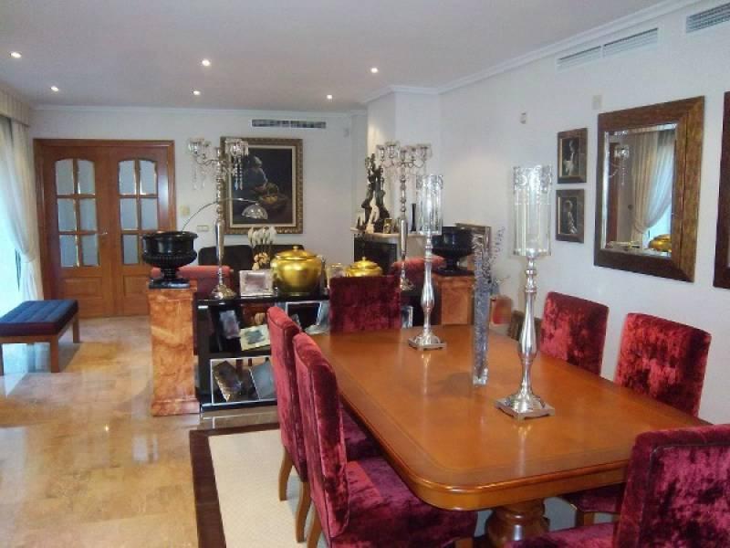 Hus i Salou, Tarragona, Spanien 6 sovrum, 660 kvm. Nr. 21572