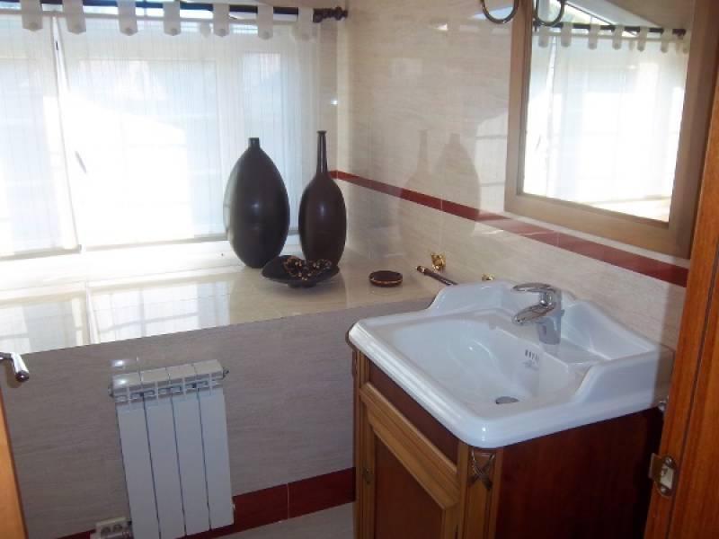Hus i Salou, Tarragona, Spanien 6 sovrum, 660 kvm. Nr. 21572