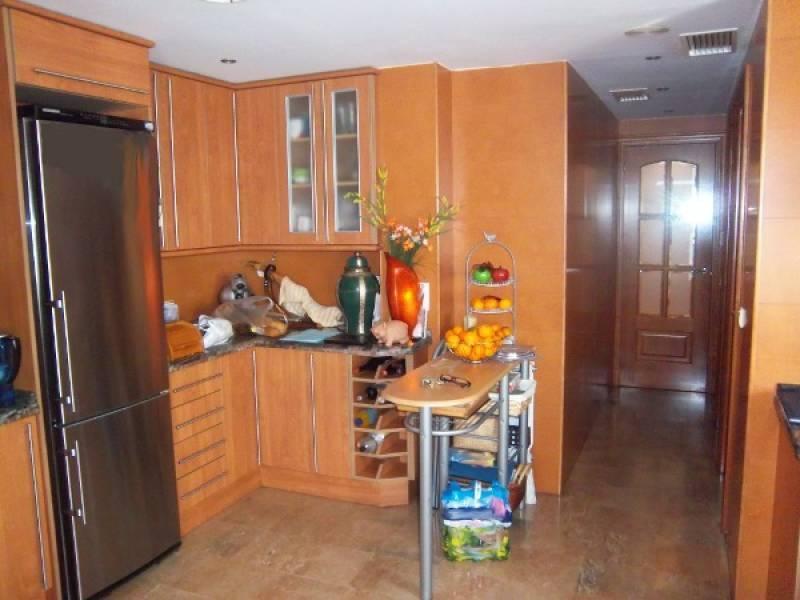 Hus i Salou, Tarragona, Spanien 6 sovrum, 660 kvm. Nr. 21572