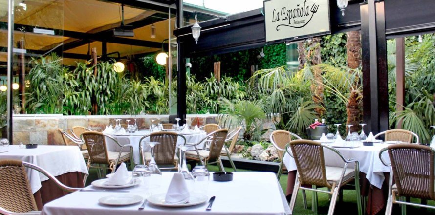 Proprietà commerciale a Barcelona, Spagna 101 mq. N° 21572