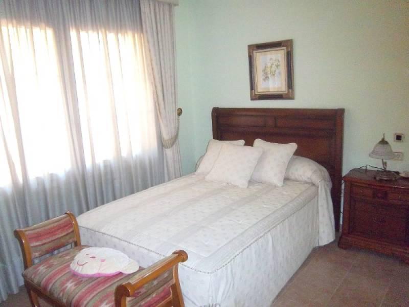 Hus i Salou, Tarragona, Spanien 6 sovrum, 660 kvm. Nr. 21572