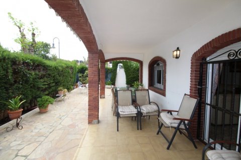 House à vendre Roda De Bara, Tarragona, Espagne, 5 chambres, 220 m2 No. 21613 - photo 9