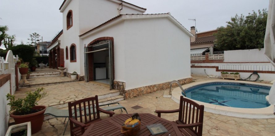 House Roda De Bara, Tarragona, Espagne 5 chambres, 220 m2 No. 21613