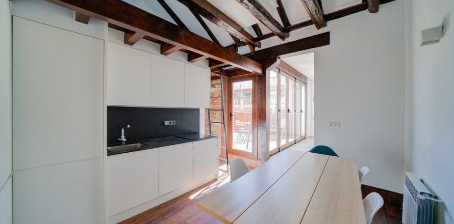 Attico Madrid, Spagna 2 camere da letto, 67.5 mq. N° 100444
