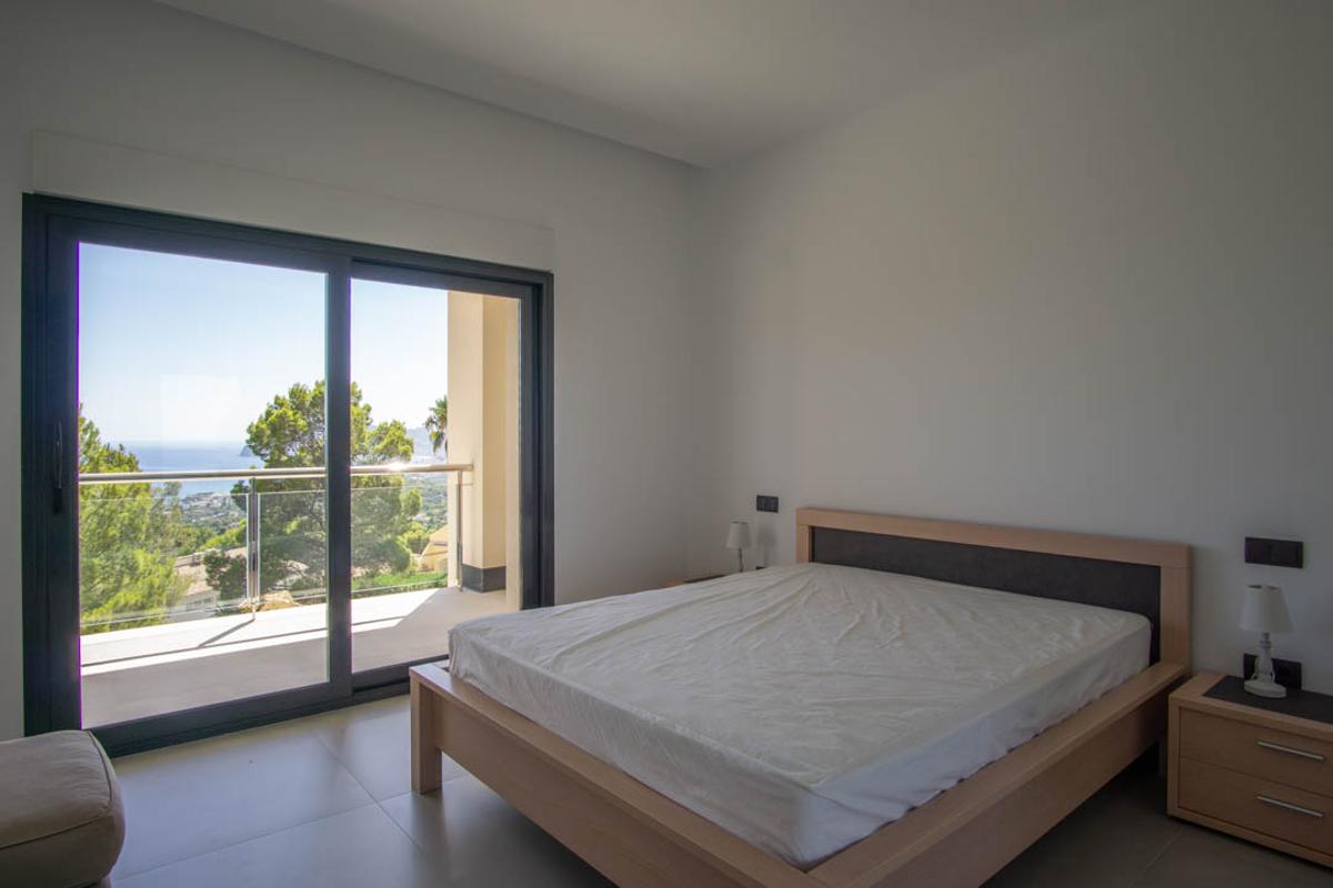 Villa in Altea, Alicante, Spain 5 bedrooms, 680 sq.m. No. 81435