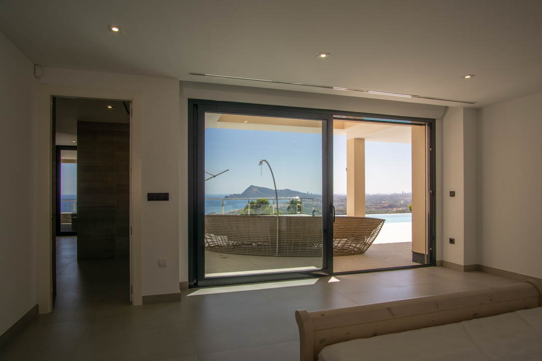 Villa in Altea, Alicante, Spain 5 bedrooms, 680 sq.m. No. 81435