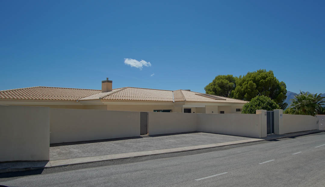 Villa in Altea, Alicante, Spain 5 bedrooms, 680 sq.m. No. 81435