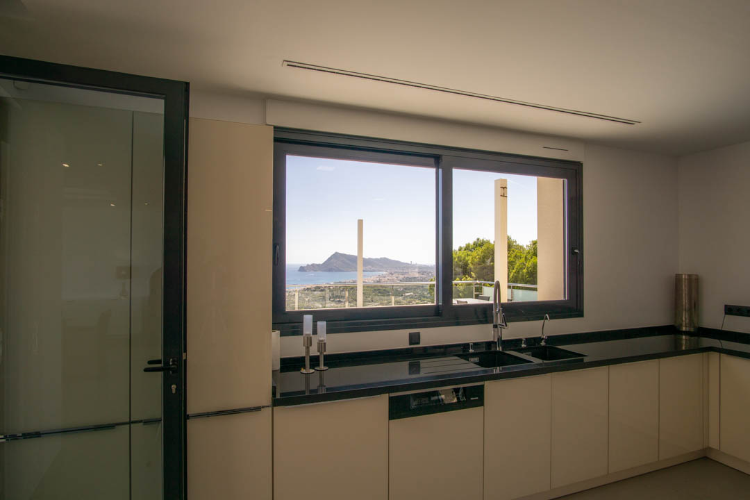 Villa in Altea, Alicante, Spain 5 bedrooms, 680 sq.m. No. 81435