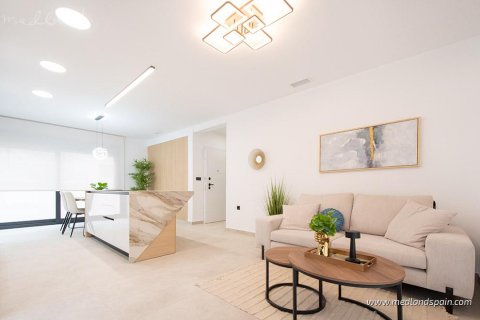 Продажа квартиры в Гуардамар-дель-Сегура, Аликанте, Испания 3 спальни, 94м2 №105198 - фото 5