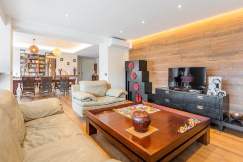 Dzīvoklis īrēšanai Madrid, Spānijā 3 istabas, 220 m2 Nr. 117830 - attēls 4