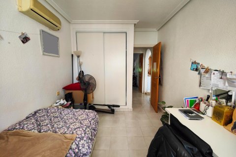 Продажа дома в Сан-Мигель-де-Салинас, Аликанте, Испания 4 спальни, 92м2 №117610 - фото 18
