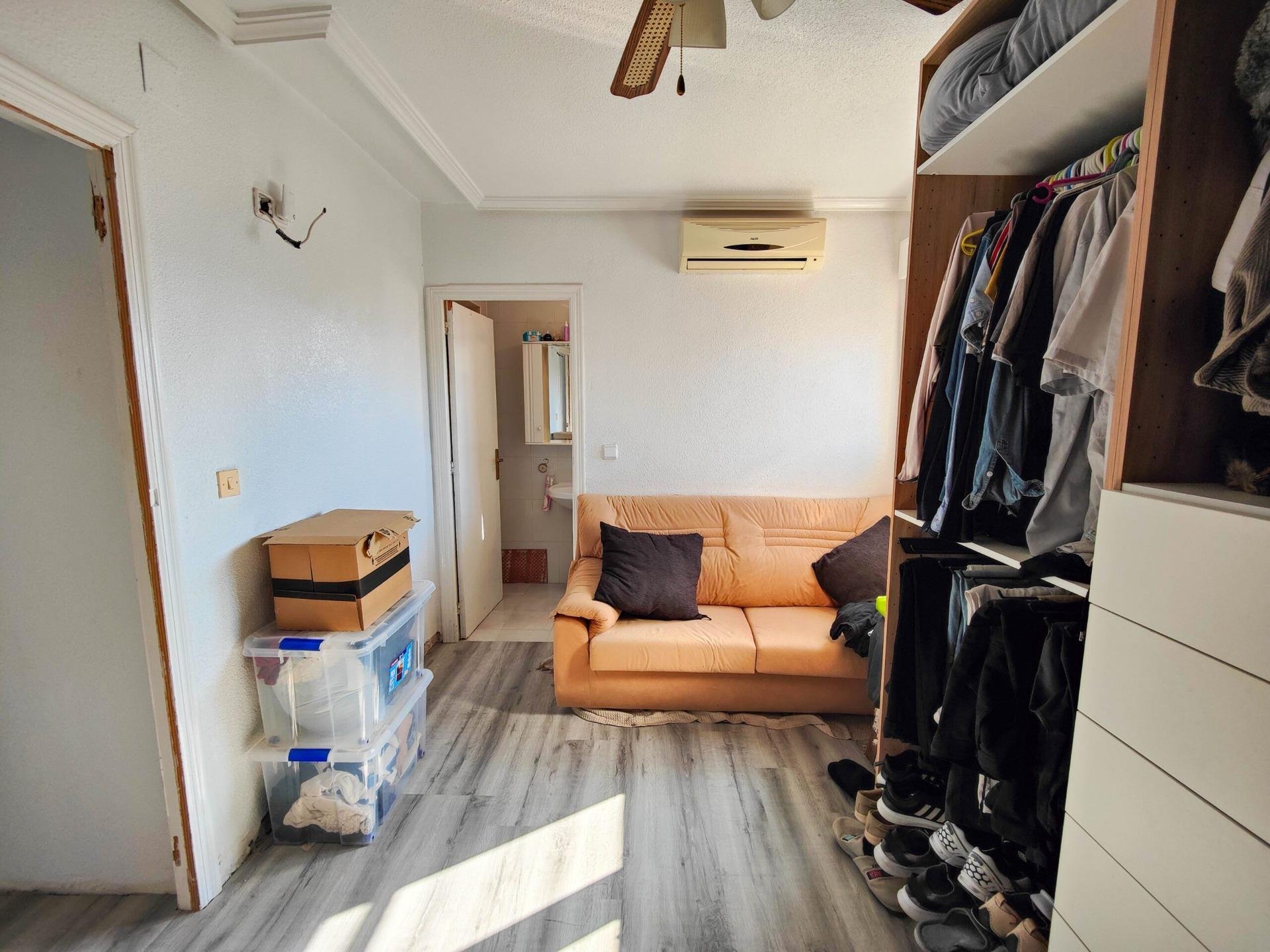 House à San Miguel de Salinas, Alicante, Espagne 4 chambres, 92 m2 No. 117610