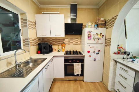 Продажа дома в Сан-Мигель-де-Салинас, Аликанте, Испания 4 спальни, 92м2 №117610 - фото 10