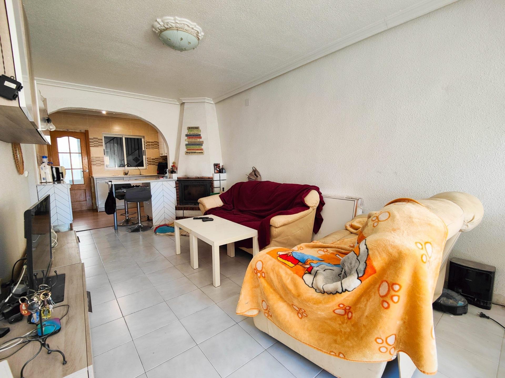 House à San Miguel de Salinas, Alicante, Espagne 4 chambres, 92 m2 No. 117610