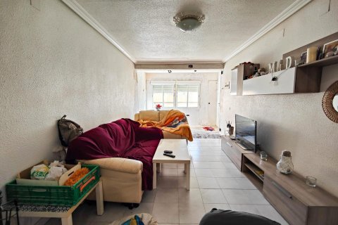 Продажа дома в Сан-Мигель-де-Салинас, Аликанте, Испания 4 спальни, 92м2 №117610 - фото 7
